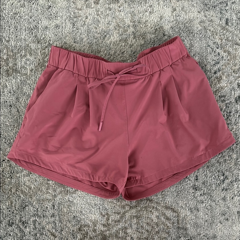 Lululemon Athletica Stroll Down Sunset Athletic Shorts